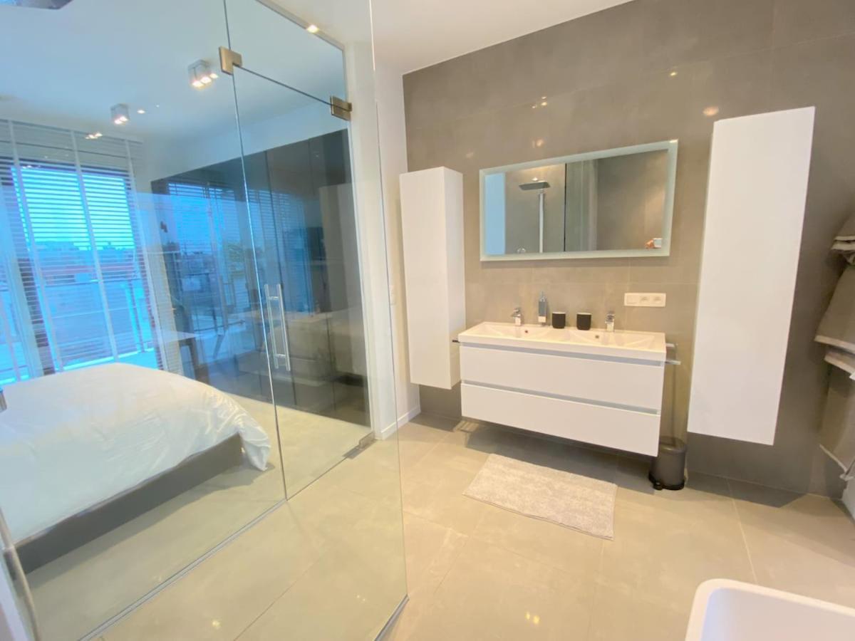 Eilandje Super Penthouse Marina 601
